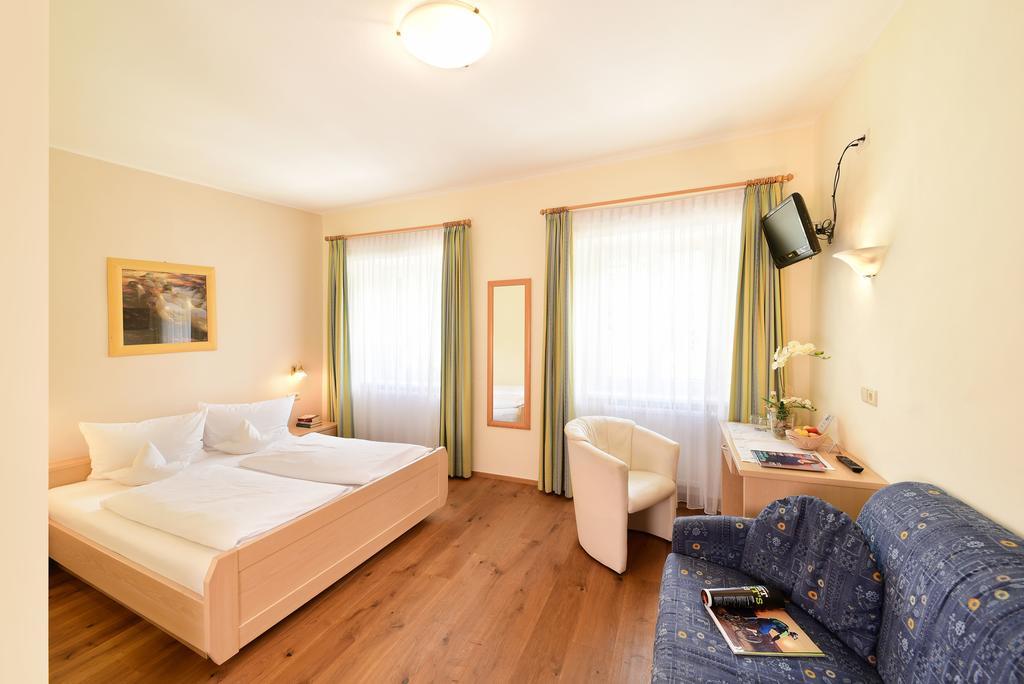 Hotel Ansitz Gamp Κιούζα Εξωτερικό φωτογραφία